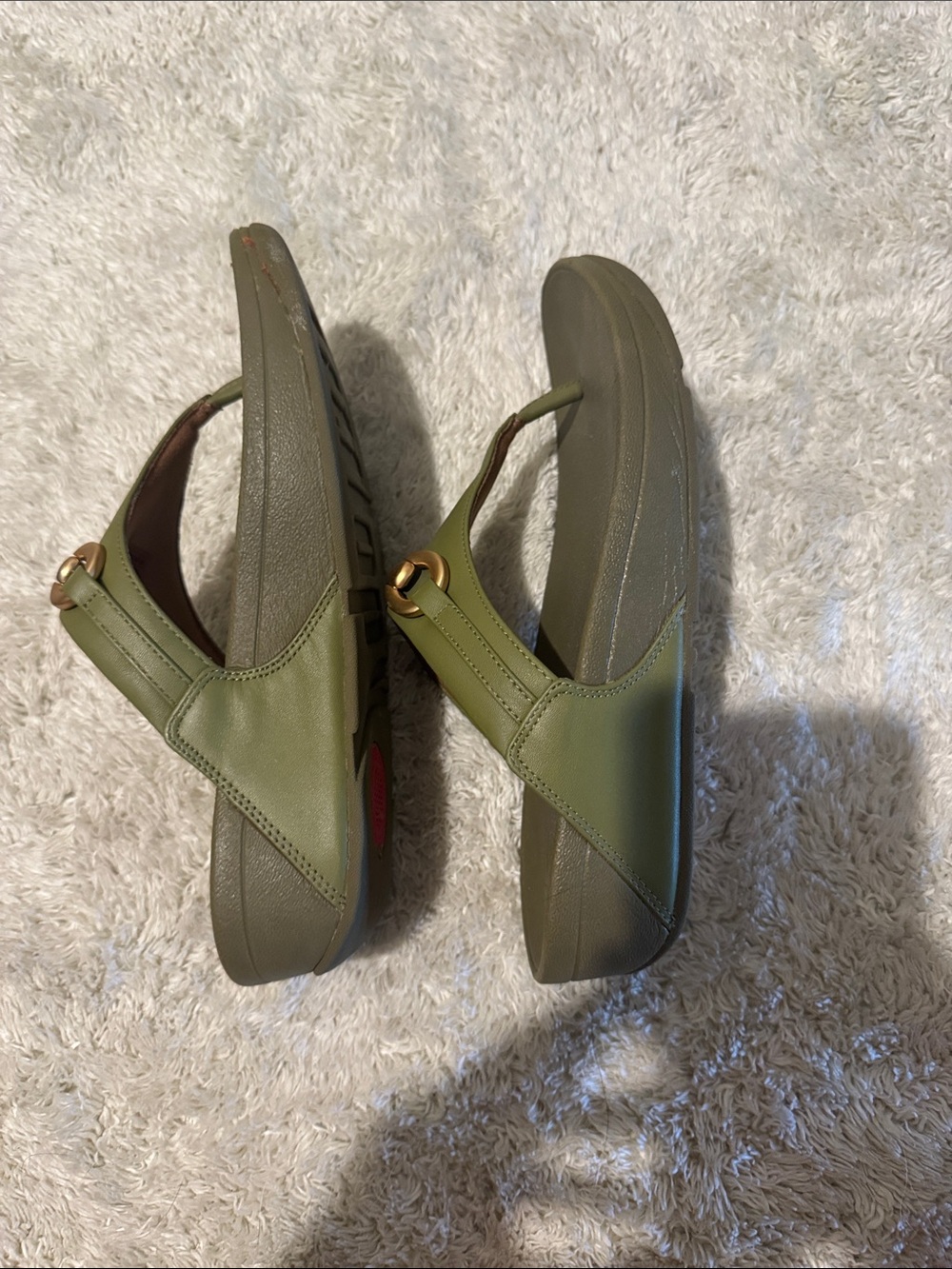 Fitflop Olive Green Leather Toe-Post Sandals with Gold Accent - Picture 4 of 6